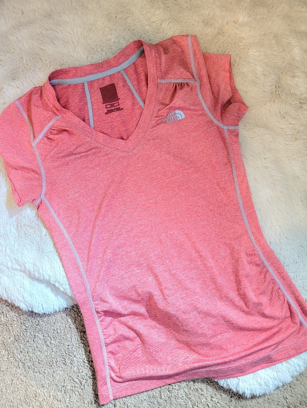 The North Face Women’s Coral Heather V-Neck Active Tee